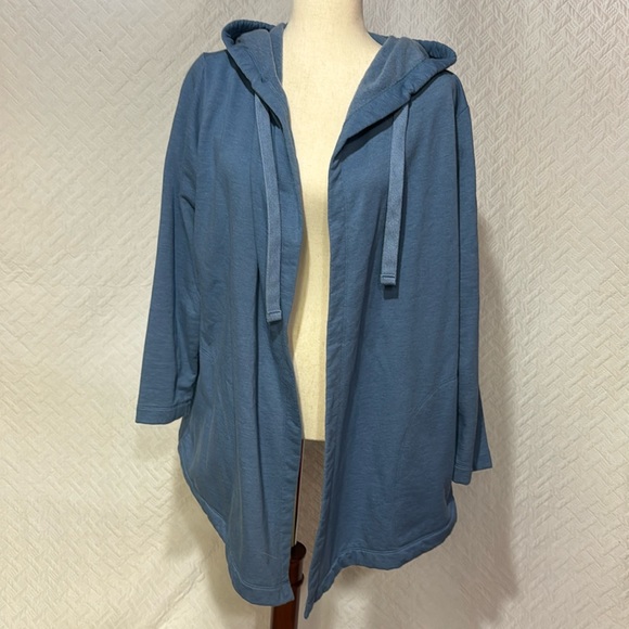 Eddie Bauer Jackets & Blazers - Eddie Bauer Medium Hooded  Wrap